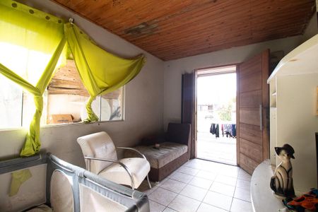 Casa à venda com 200m², 3 quartos e 1 vaga Casa à venda com 200m², 3 quartos e 1 vagaSala