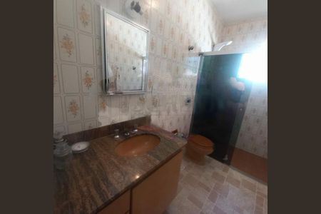 Casa à venda com 150m², 3 quartos e 2 vagas