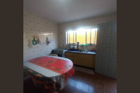 Casa à venda com 150m², 3 quartos e 2 vagas