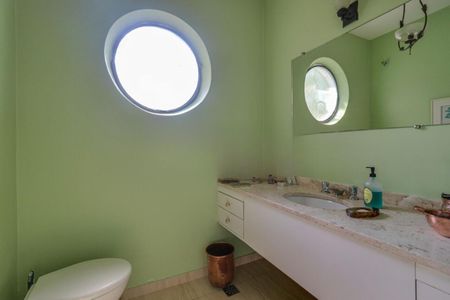 Casa à venda com 297m², 4 quartos e 3 vagas
