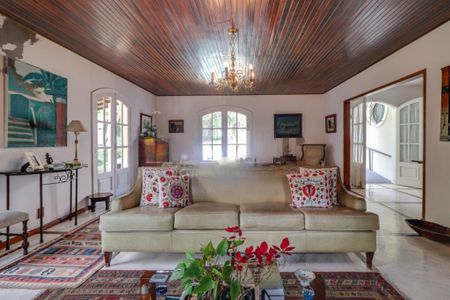 Casa à venda com 4 quartos, 297m² em Fazenda Morumbi, São Paulo