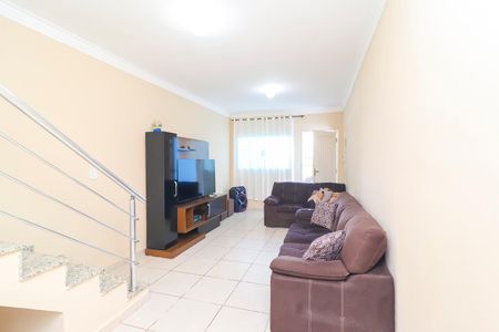 Sala de casa à venda com 3 quartos, 150m² em Cidade Antônio Estêvão de Carvalho, São Paulo