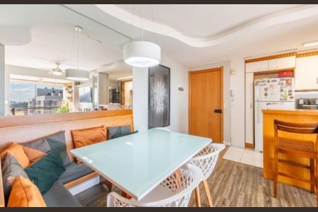 Foto 07 de apartamento à venda com 2 quartos, 69m² em Passo d’Areia, Porto Alegre