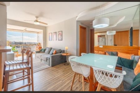 Foto 01 de apartamento à venda com 2 quartos, 69m² em Passo d’Areia, Porto Alegre