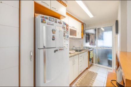 Foto 03 de apartamento à venda com 2 quartos, 69m² em Passo d’Areia, Porto Alegre