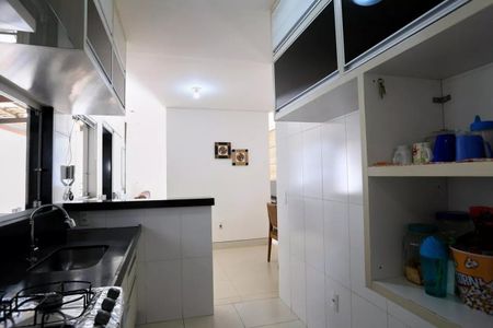 Casa à venda com 217m², 3 quartos e 2 vagas Casa à venda com 217m², 3 quartos e 2 vagasFoto 14