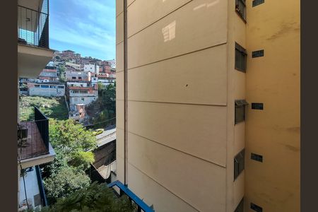 Apartamento à venda com 68m², 2 quartos e 1 vaga Apartamento à venda com 68m², 2 quartos e 1 vagaVista da Sala