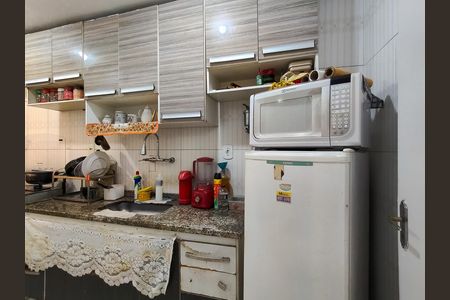 Apartamento à venda com 68m², 2 quartos e 1 vaga Apartamento à venda com 68m², 2 quartos e 1 vagaCozinha e Área de Serviço