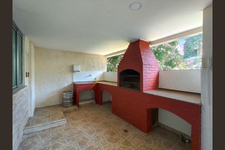 Apartamento à venda com 68m², 2 quartos e 1 vaga Apartamento à venda com 68m², 2 quartos e 1 vagaÁrea comum - Churrasqueira