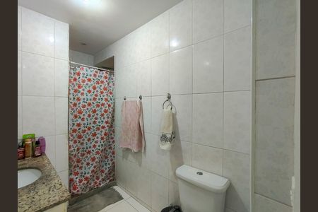 Apartamento à venda com 68m², 2 quartos e 1 vaga Apartamento à venda com 68m², 2 quartos e 1 vagaBanheiro Corredor
