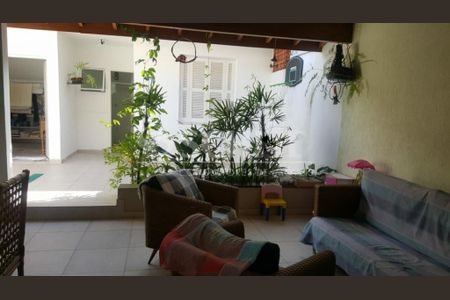 Casa à venda com 3 quartos, 230m² em Campo Belo, São Paulo