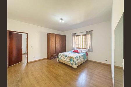 Casa de Condomínio à venda com 4 quartos, 408m² em Residencial Quatro (Alphaville), Santana de Parnaíba