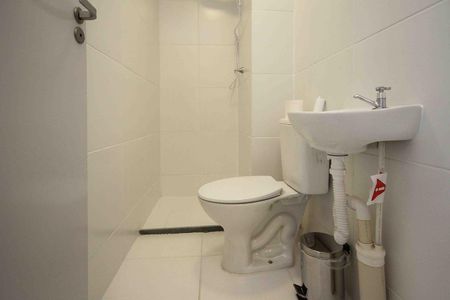 Apartamento para alugar com 32m², 2 quartos e sem vagaBanheiro