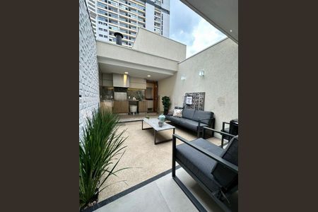 Casa à venda com 3 quartos, 200m² em Itaim Bibi, São Paulo