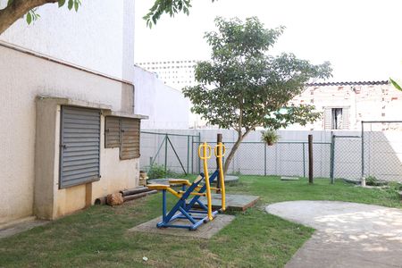 Apartamento para alugar com 38m², 2 quartos e sem vagaÁrea comum - Fitness externa
