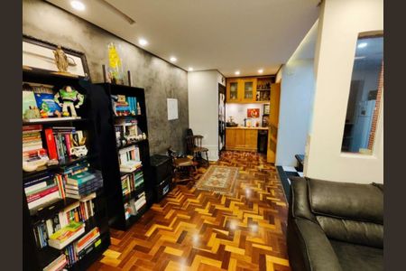 Apartamento à venda com 80m², 2 quartos e 1 vaga