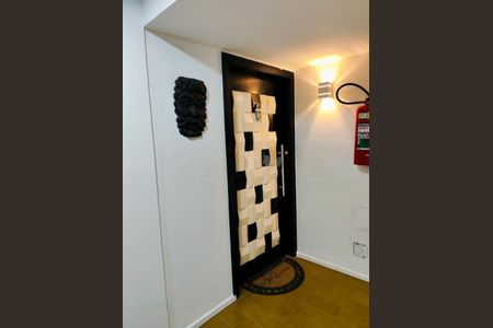 Apartamento à venda com 80m², 2 quartos e 1 vaga