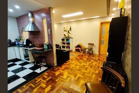 Apartamento à venda com 80m², 2 quartos e 1 vaga