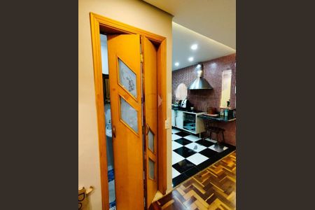 Apartamento à venda com 80m², 2 quartos e 1 vaga
