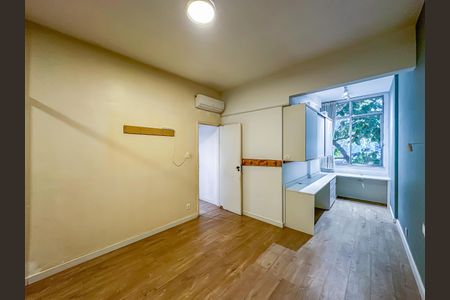 Apartamento à venda com 80m², 2 quartos e 1 vaga