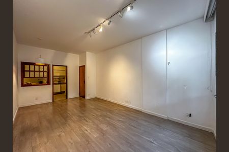 Apartamento à venda com 80m², 2 quartos e 1 vaga