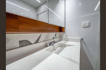 Apartamento à venda com 80m², 2 quartos e 1 vaga