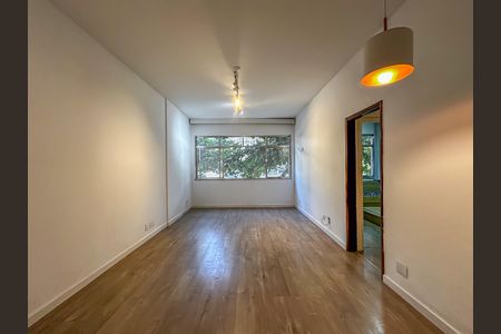 Apartamento à venda com 80m², 2 quartos e 1 vaga
