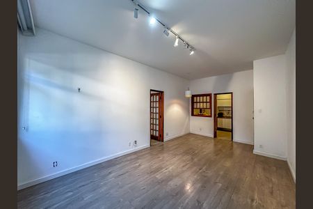Apartamento à venda com 80m², 2 quartos e 1 vaga