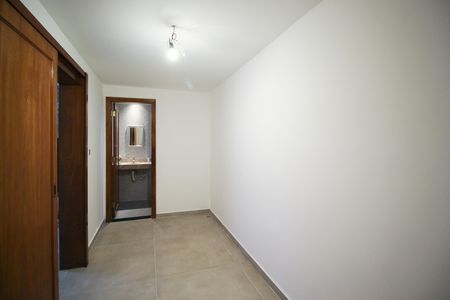 Casa para alugar com 200m², 2 quartos e 1 vagaEscritório