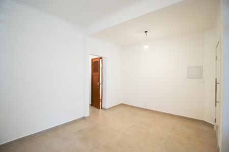 Casa para alugar com 200m², 2 quartos e 1 vagaSala