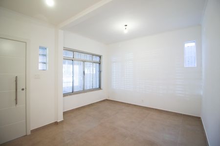 Sala de casa para alugar com 2 quartos, 200m² em Planalto Paulista, São Paulo