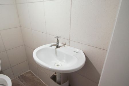 Casa para alugar com 200m², 2 quartos e 1 vagaBanheiro de serviço