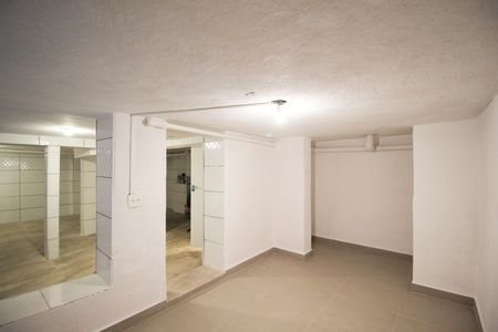 Casa para alugar com 200m², 2 quartos e 1 vagaQuarto de Serviço