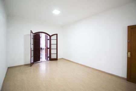 Casa para alugar com 200m², 2 quartos e 1 vagaQuarto 1