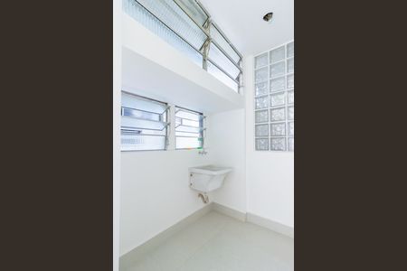 Apartamento à venda com 87m², 3 quartos e sem vaga Apartamento à venda com 87m², 3 quartos e sem vagaLavanderia