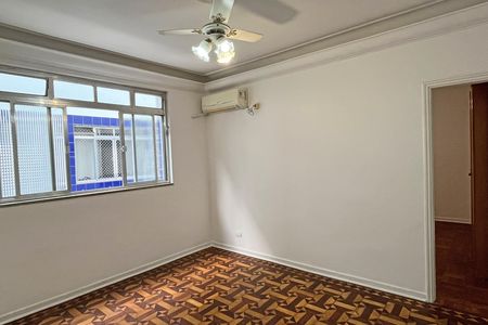 Sala de apartamento para alugar com 3 quartos, 60m² em Vila Matias, Santos