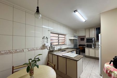 Cozinha  de casa à venda com 3 quartos, 180m² em Vila Santa Luzia, São Bernardo do Campo