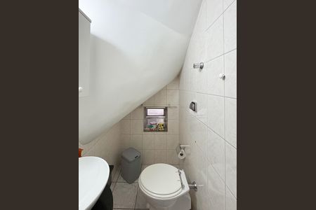 Casa à venda com 180m², 3 quartos e 2 vagas Casa à venda com 180m², 3 quartos e 2 vagasLavabo