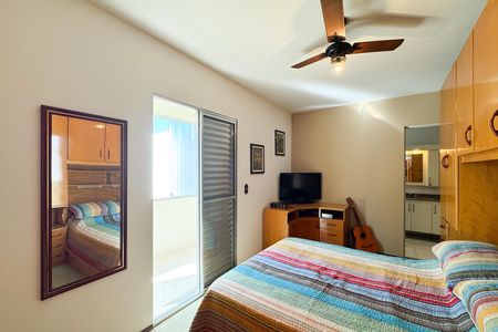 Casa à venda com 180m², 3 quartos e 2 vagas Casa à venda com 180m², 3 quartos e 2 vagasSuíte 2