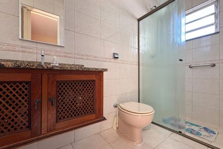 Casa à venda com 180m², 3 quartos e 2 vagas Casa à venda com 180m², 3 quartos e 2 vagasBanheiro - Suíte 1
