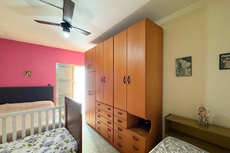 Casa à venda com 180m², 3 quartos e 2 vagas Casa à venda com 180m², 3 quartos e 2 vagasSuíte 1