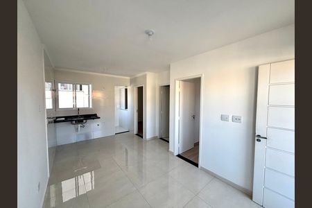 Sala/Cozinha de apartamento para alugar com 2 quartos, 38m² em Vila Santa Teresa, São Paulo