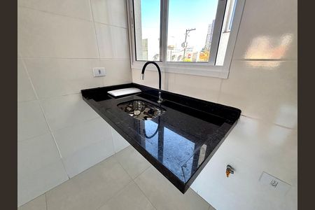 Cozinha de apartamento para alugar com 2 quartos, 38m² em Vila Santa Teresa, São Paulo