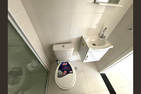 Apartamento para alugar com 38m², 2 quartos e sem vaga Apartamento para alugar com 38m², 2 quartos e sem vagaBanheiro
