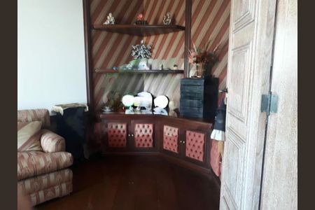 Apartamento à venda com 286m², 3 quartos e 3 vagas
