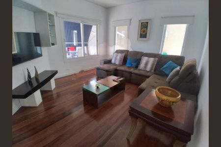 Casa à venda com 4 quartos, 642m² em Jardim Panorama, São Paulo
