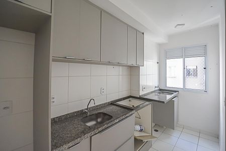 Apartamento para alugar com 42m², 2 quartos e 1 vaga Apartamento para alugar com 42m², 2 quartos e 1 vagaCozinha e Área de Serviço