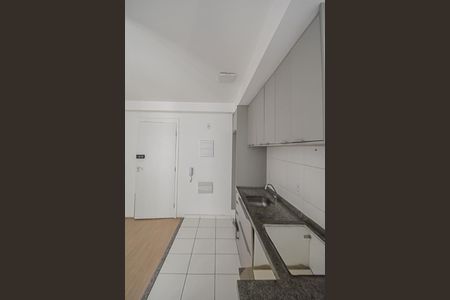 Apartamento para alugar com 42m², 2 quartos e 1 vaga Apartamento para alugar com 42m², 2 quartos e 1 vagaCozinha e Área de Serviço