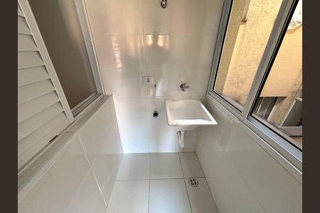 Apartamento para alugar com 38m², 2 quartos e sem vaga Apartamento para alugar com 38m², 2 quartos e sem vagaÁrea de Serviço