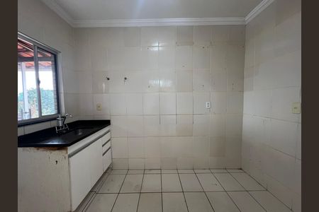 Cozinha de casa para alugar com 3 quartos, 70m² em São Tomaz, Belo Horizonte